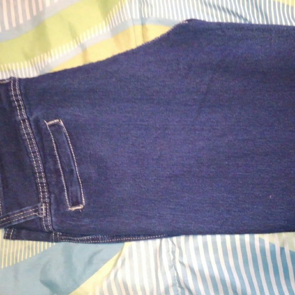 Jeans bundle - Picture 2 of 4